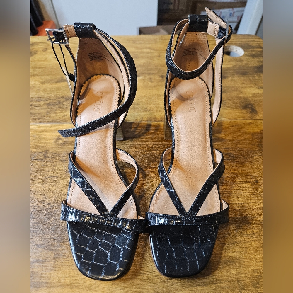 CREVO Kaitlin Block Heels Sandal Women Size 8.5M Straps Black Leather NEW Unworn